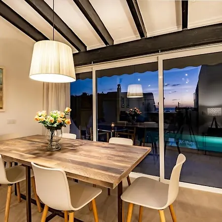 Modern Renovated Faro I, Free Wi-fi Villa *