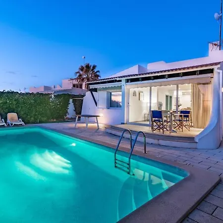 Villa Modern Renovated Faro I, Free Wi-fi
