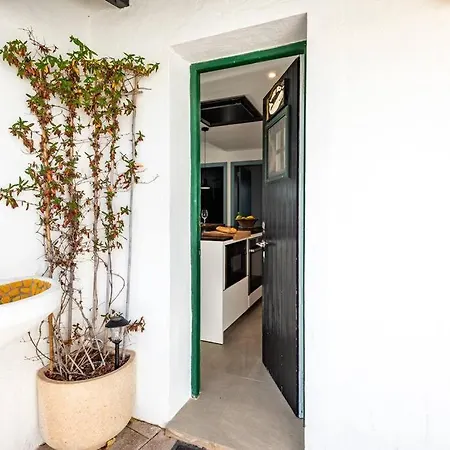 Modern Renovated Faro I, Free Wi-fi *
