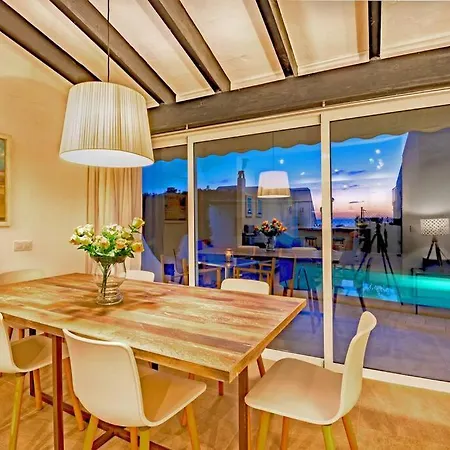 Modern Renovated Faro I, Free Wi-fi
